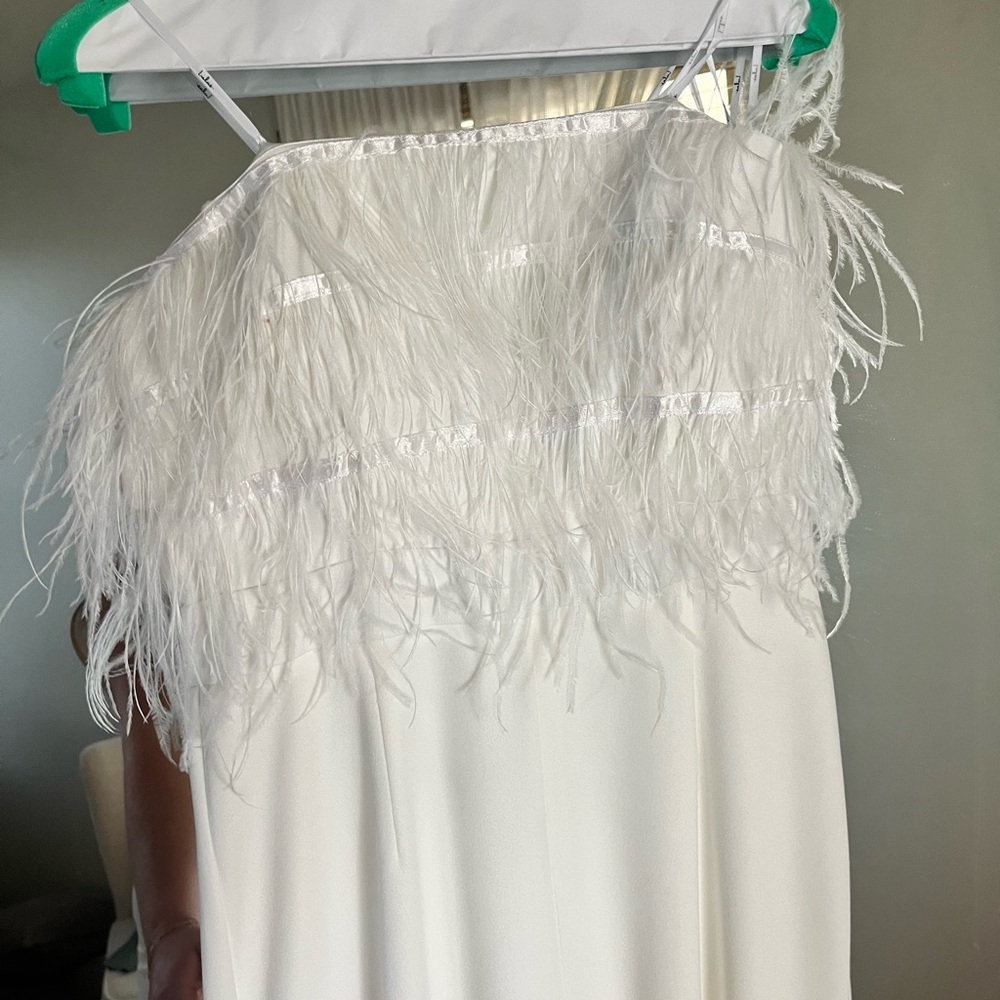 VICI White feathered jumper